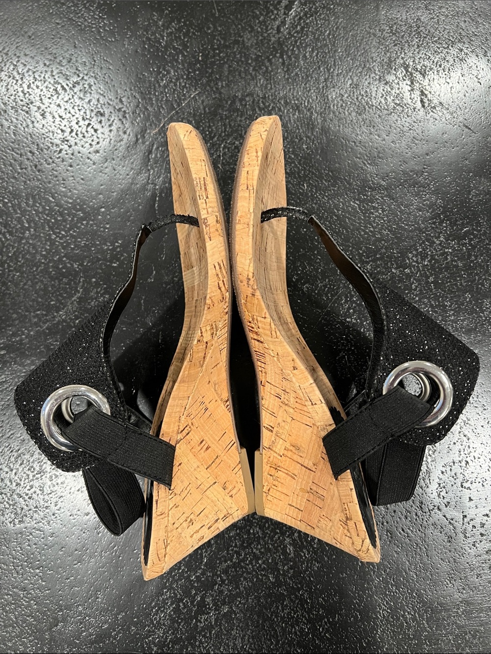 White Mountain Aida Black Glitter Wedge Thong Sandal Size 8 - Picture 8 of 13